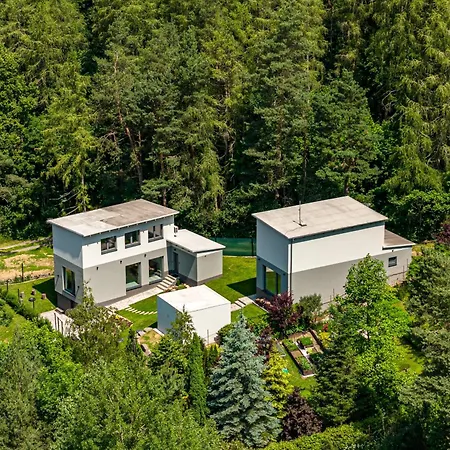 The - U Sjezdovky 1 *